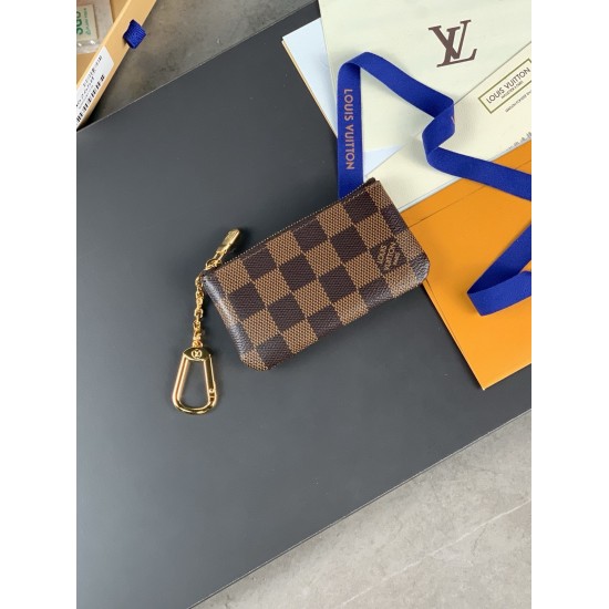 Louis Vuitton Key Pouch M62658