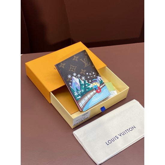 Louis Vuitton Passport Cover M82621 Card Holdre