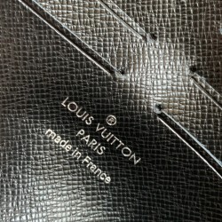 Louis Vuitton Pochette Voyage MM M61692 Clutch