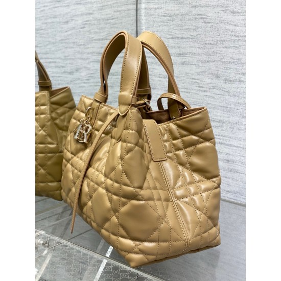 Dior MEDIUM TOUJOURS BAG  Medium Tan Macrocannage Calfskin Shoulder Bags for Women