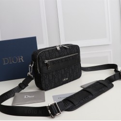 DIOR SAFARI BAG WITH STRAP 0206 Black Dior Oblique Jacquard