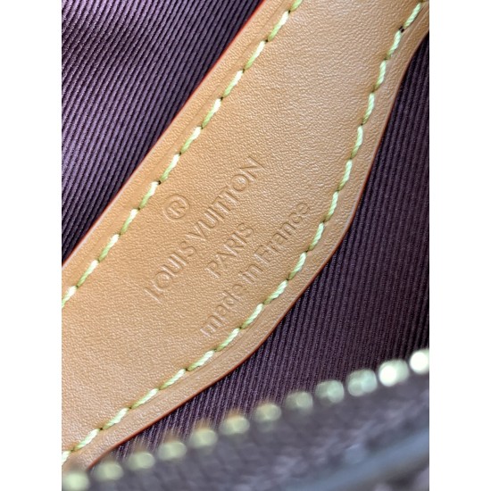 Louis Vuitton Boulogne Bag M45832 Natural Shoulder Bags  for Women
