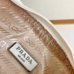 PRADA Re-Nylon Prada Re-Edition 2000 mini-bag 1NE515 White