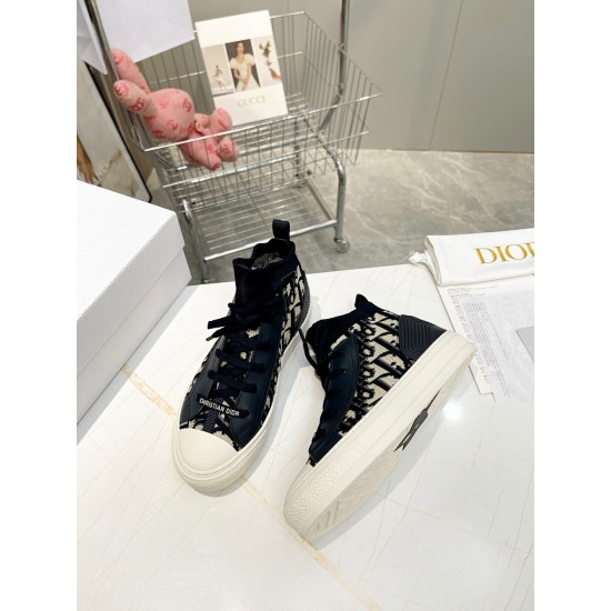 Dior Walk'N'Dior Sneaker Size 36-41 