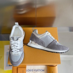 Louis Vuitton Run Away Sneaker size 36-41 Grey