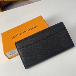 Louis Vuitton Capucines Wallet M64551